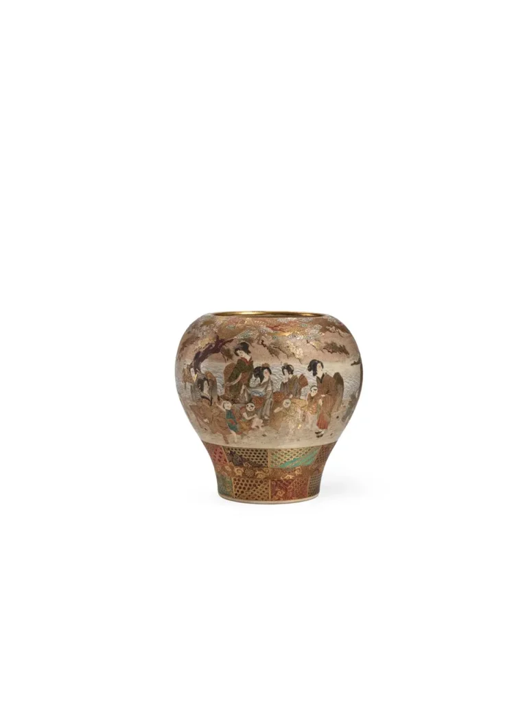 Satsuma vase with beauties and children on a seashore, impressed Taizan, Bonhams New York, 23 March 2022, lot 768