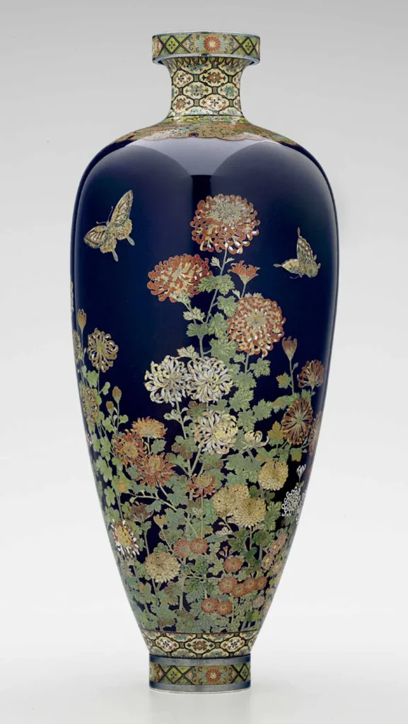 A cloisonné enamel vase, Namikawa Yasuyuki (Christie's lot 126, view 1)