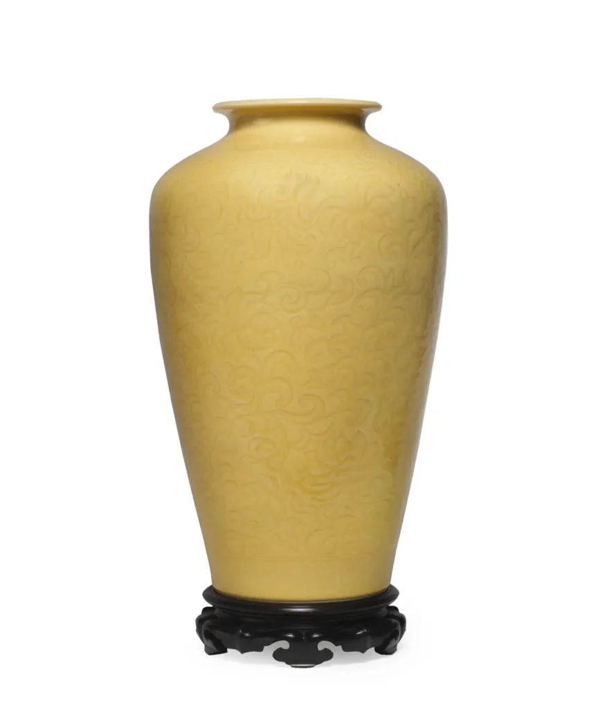 A large porcelain baluster vase, Seifū Yohei III (Bonhams lot 246, view 1)